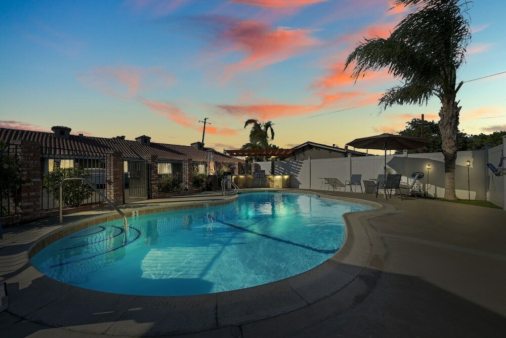 Фото Traveler's Inn