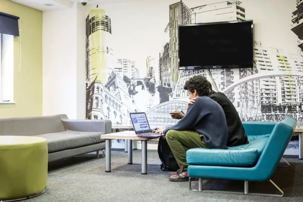 Фото John Lester & Eddie Colman Courts - Campus Accommodation