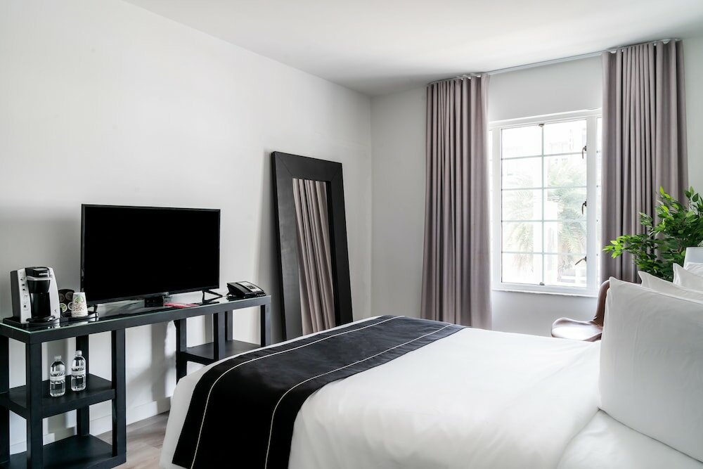 Фото Essex House by Clevelander