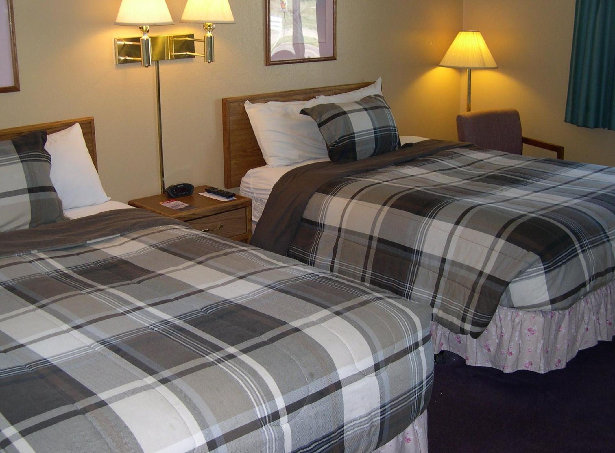 Фото Super 8 by Wyndham Las Vegas