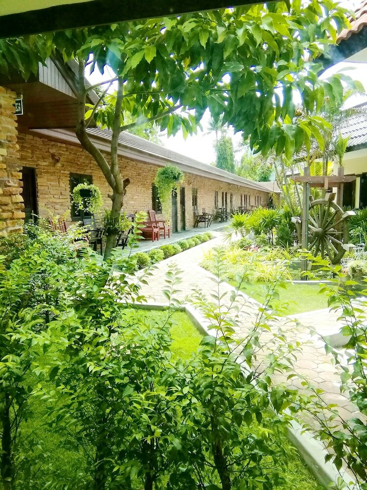 Фото Capricorn Village