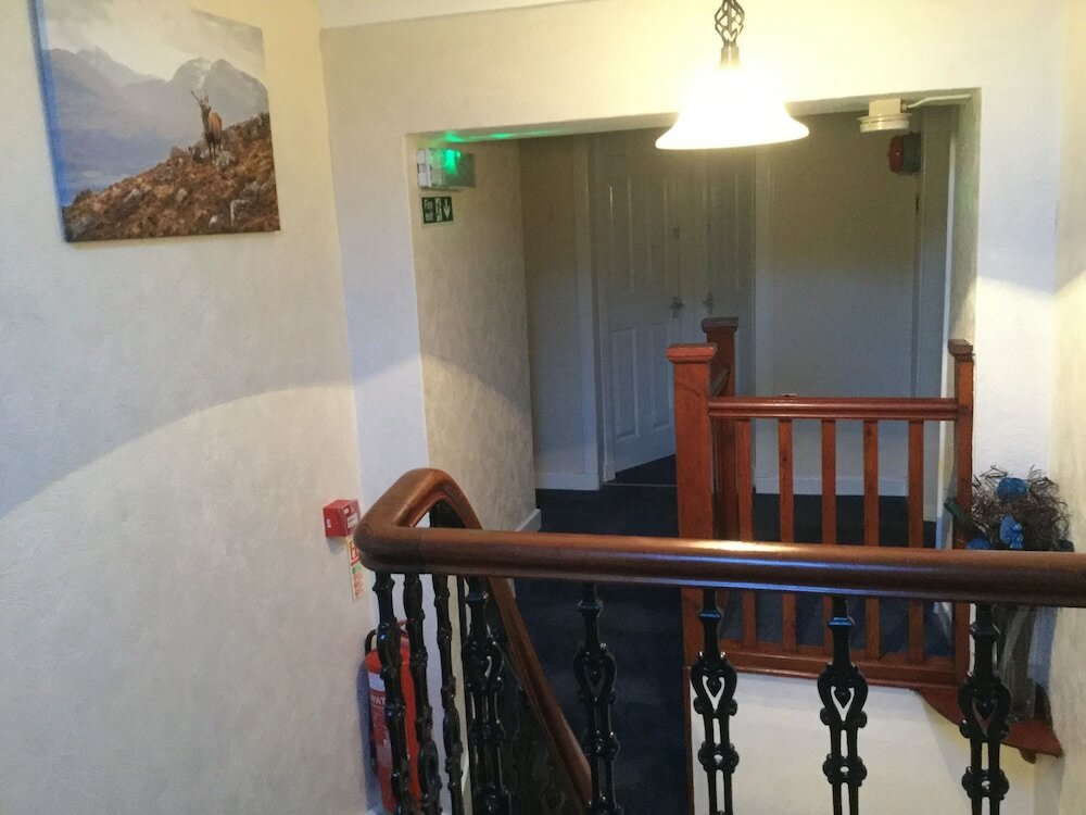 Фото Oyo Inverour Guest House