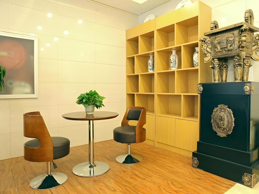 Фото GreenTree Inn Baoding City Zhuozhou Railway Station Store