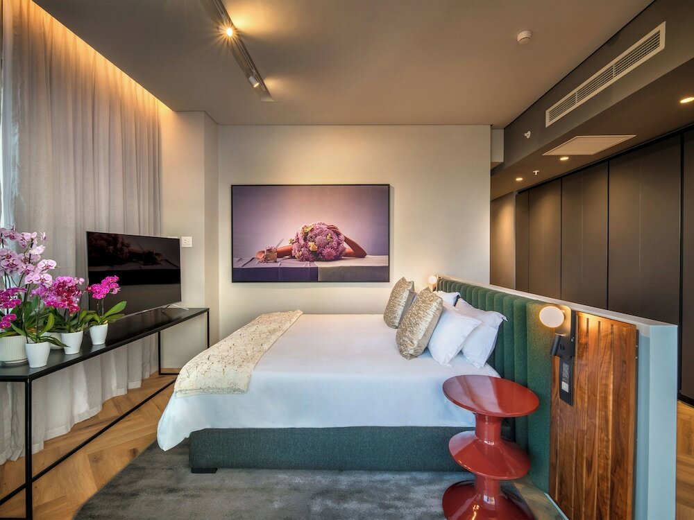 Фото The Rockefeller Hotel by Newmark