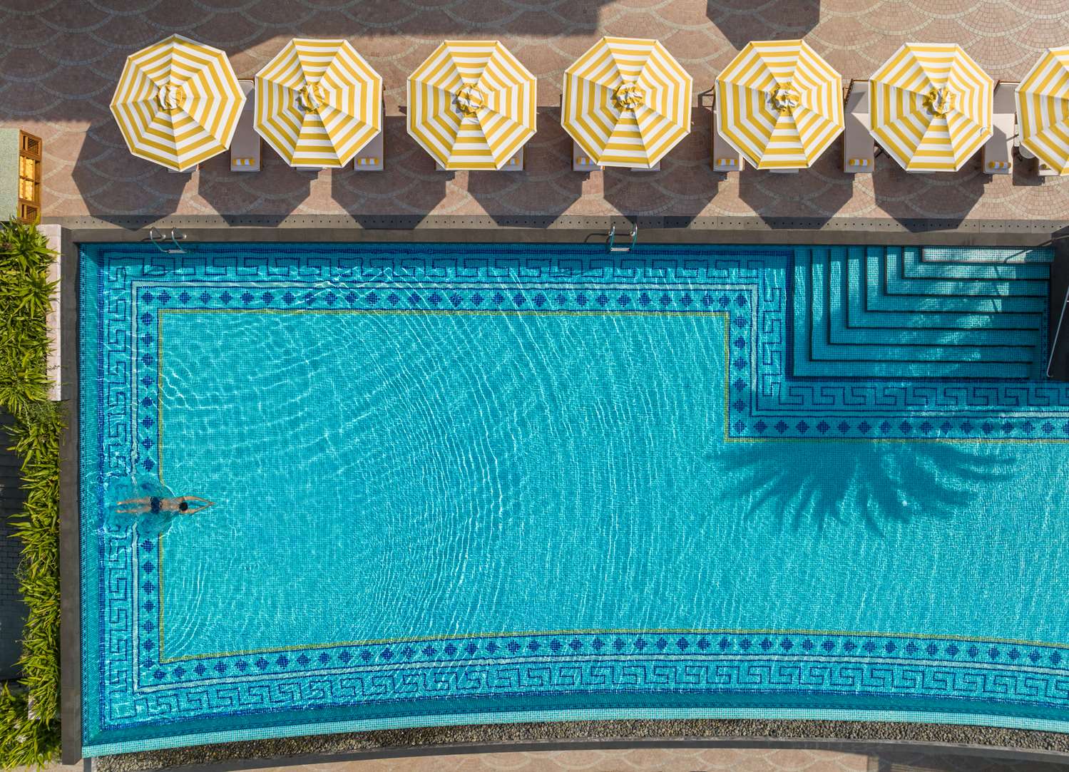 Фото La Festa Phu Quoc Curio Collection by Hilton