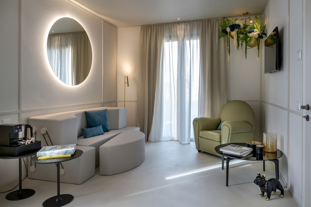 Фото 191269847349