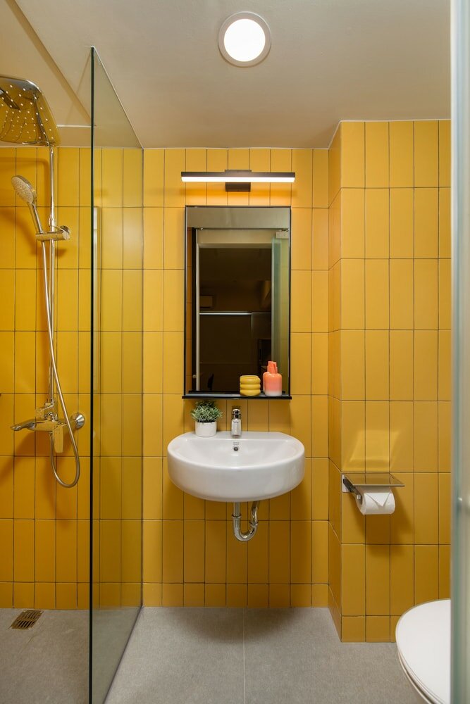 Фото lyf Malate Manila