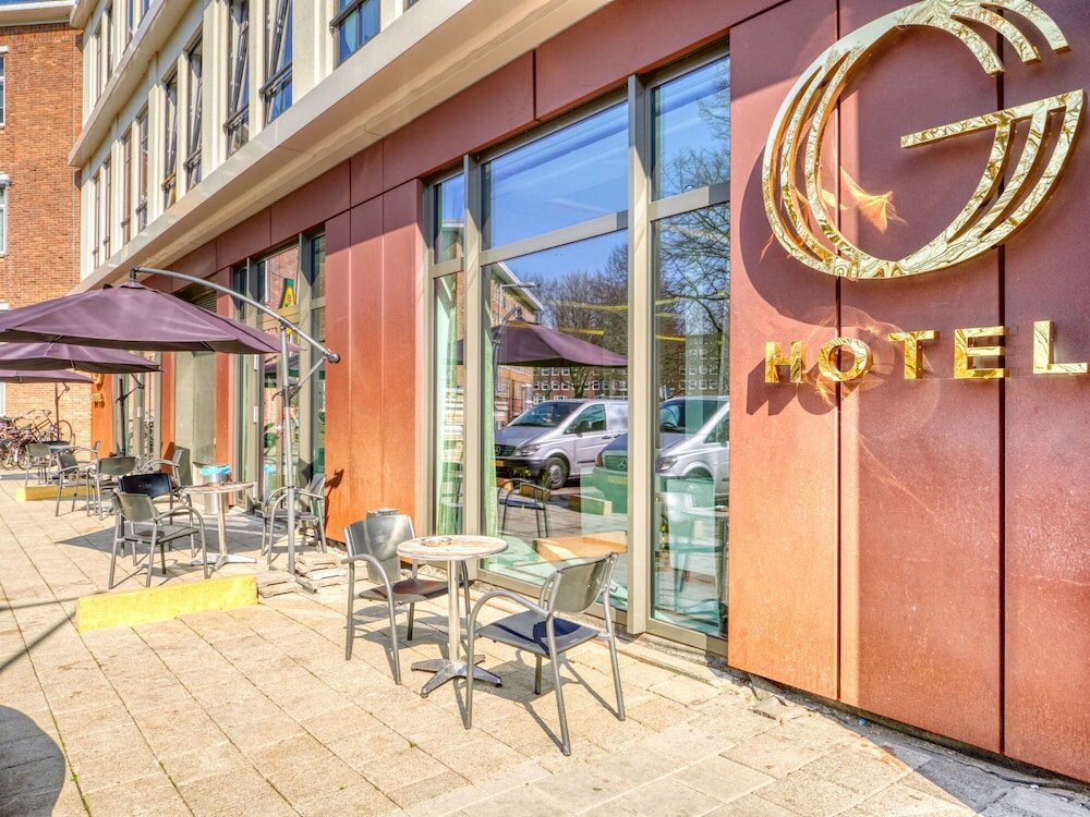 Фото отеля 1