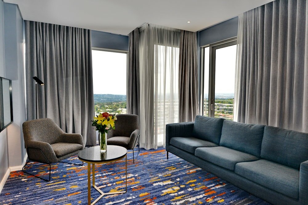 Фото @Sandton Hotel