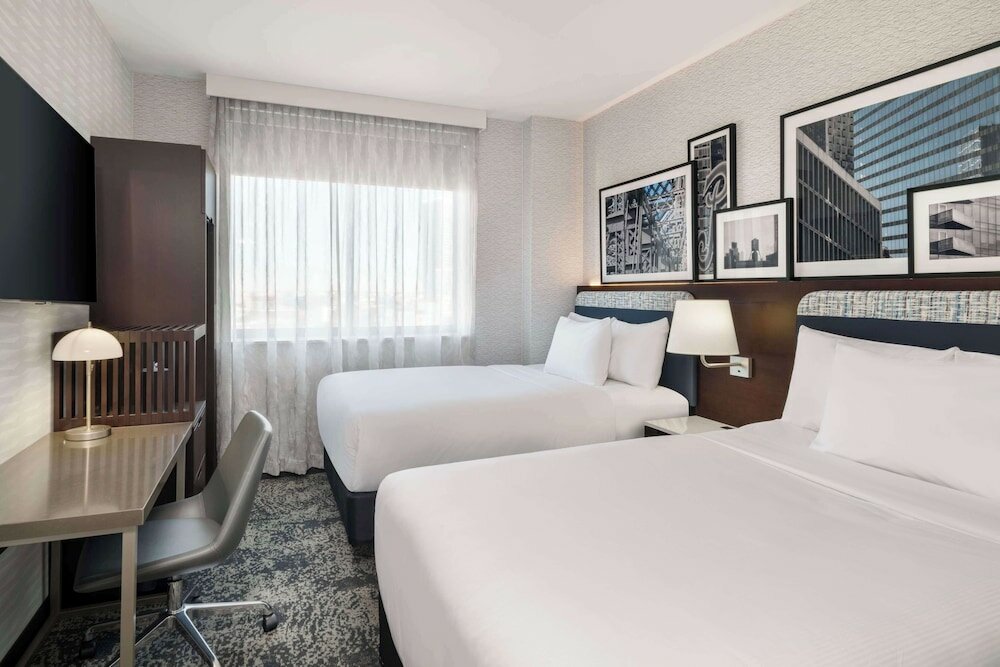 Фото DoubleTree by Hilton Long Island City New York