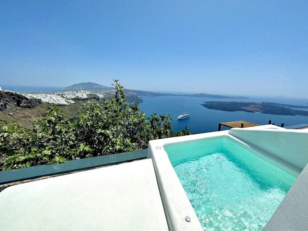 Фото Eteoro Suites