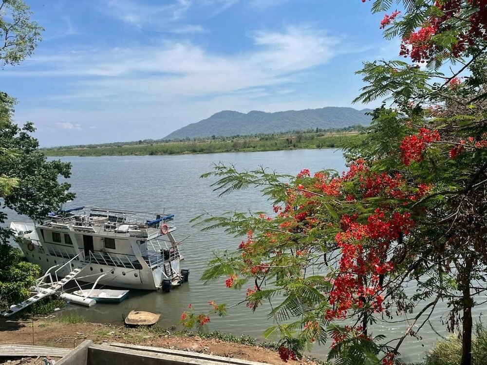 Фото Waters Edge Liwonde