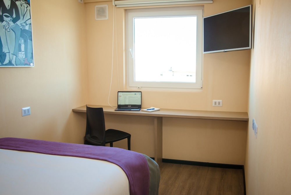 Фото Modular Express Calama