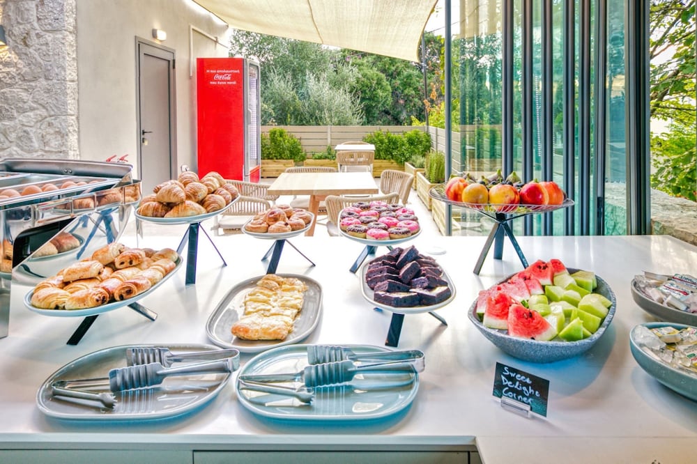 Фото Hidden Cove Corfu