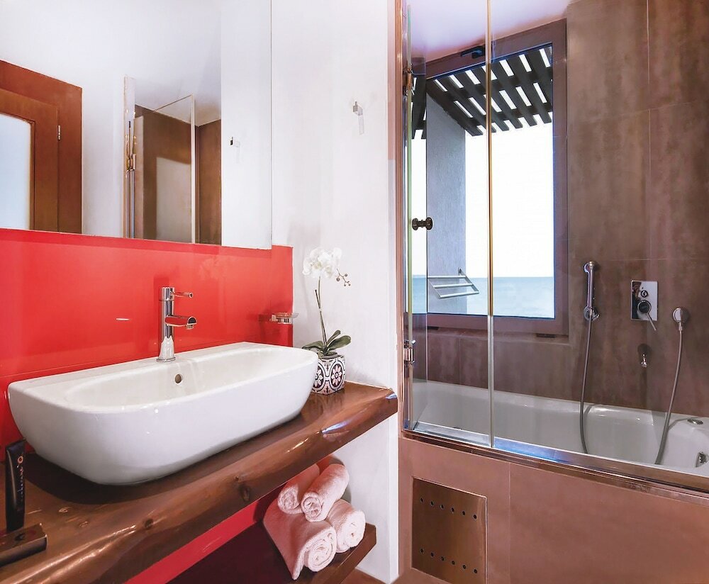 Фото Petra Mare Hotel