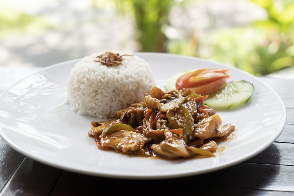 Фото Jimbarwana Hotel