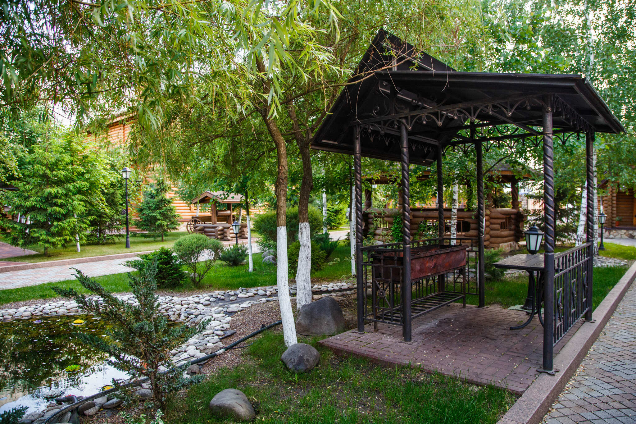 Фото отеля 2