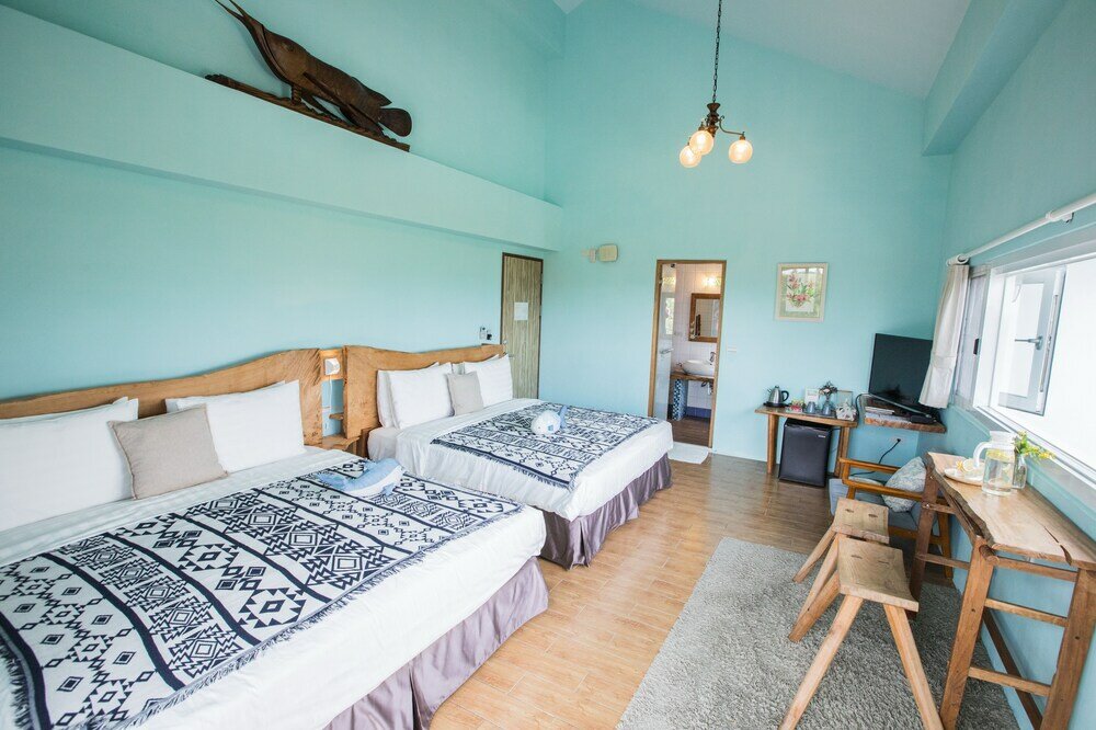 Фото Bonjour Bebe Hostel