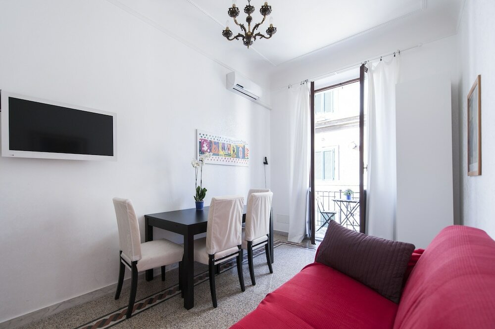 Фото Flatinrome Trastevere Deluxe Rooms