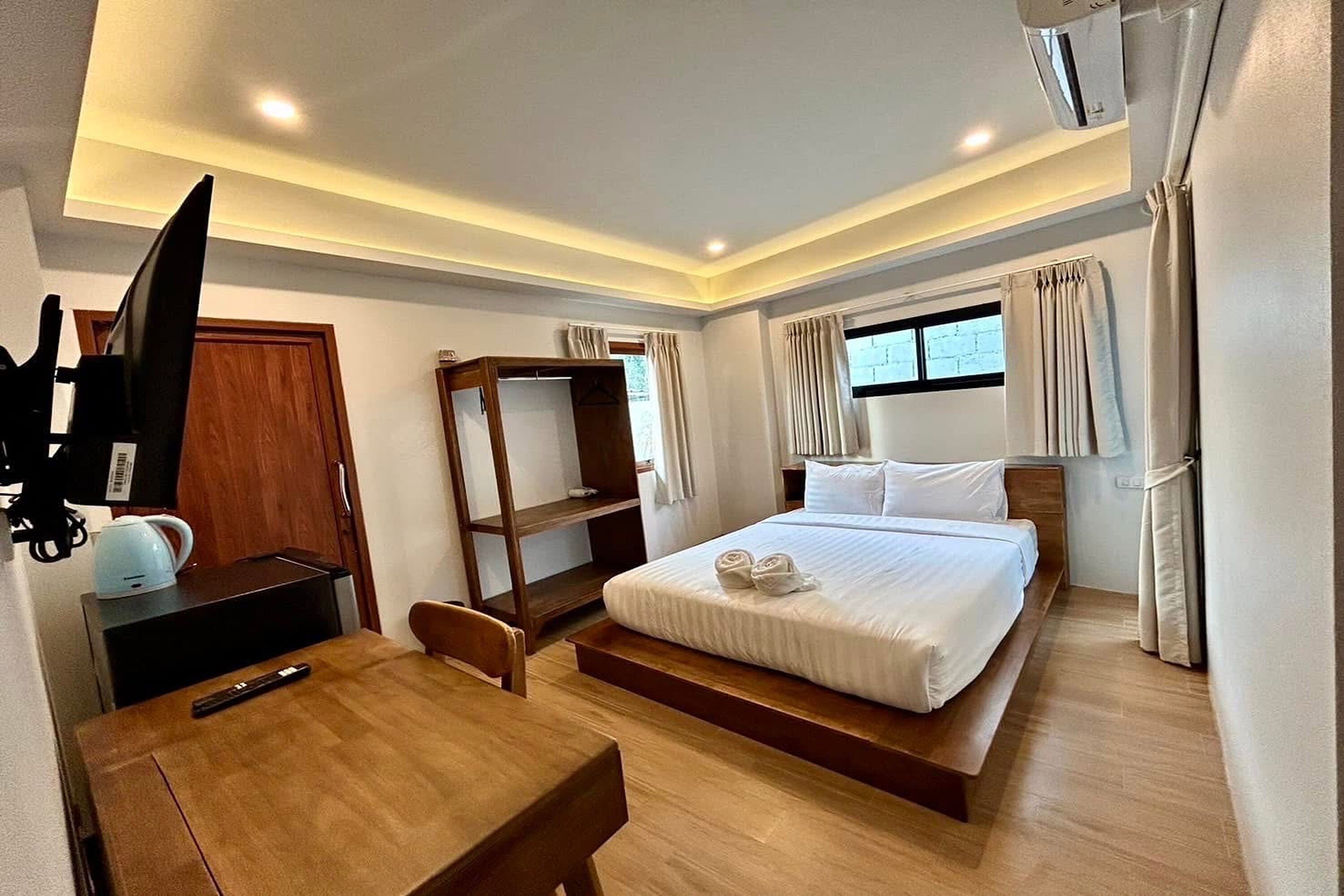 Фото Tanwa Hotel