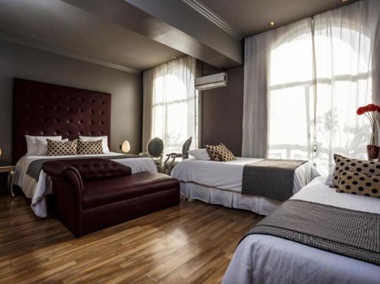 Фото Unique Executive Central