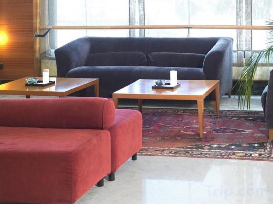 Фото Occidental Sevilla Viapol