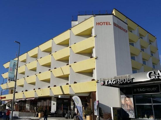 Фото Hotel Bernerhof