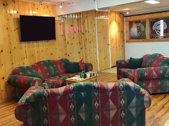 Фото Canadas Best Value Inn River View Hotel