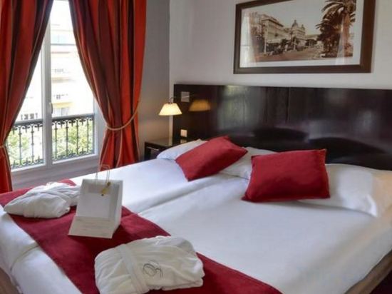 Фото Hôtel Apollinaire Nice