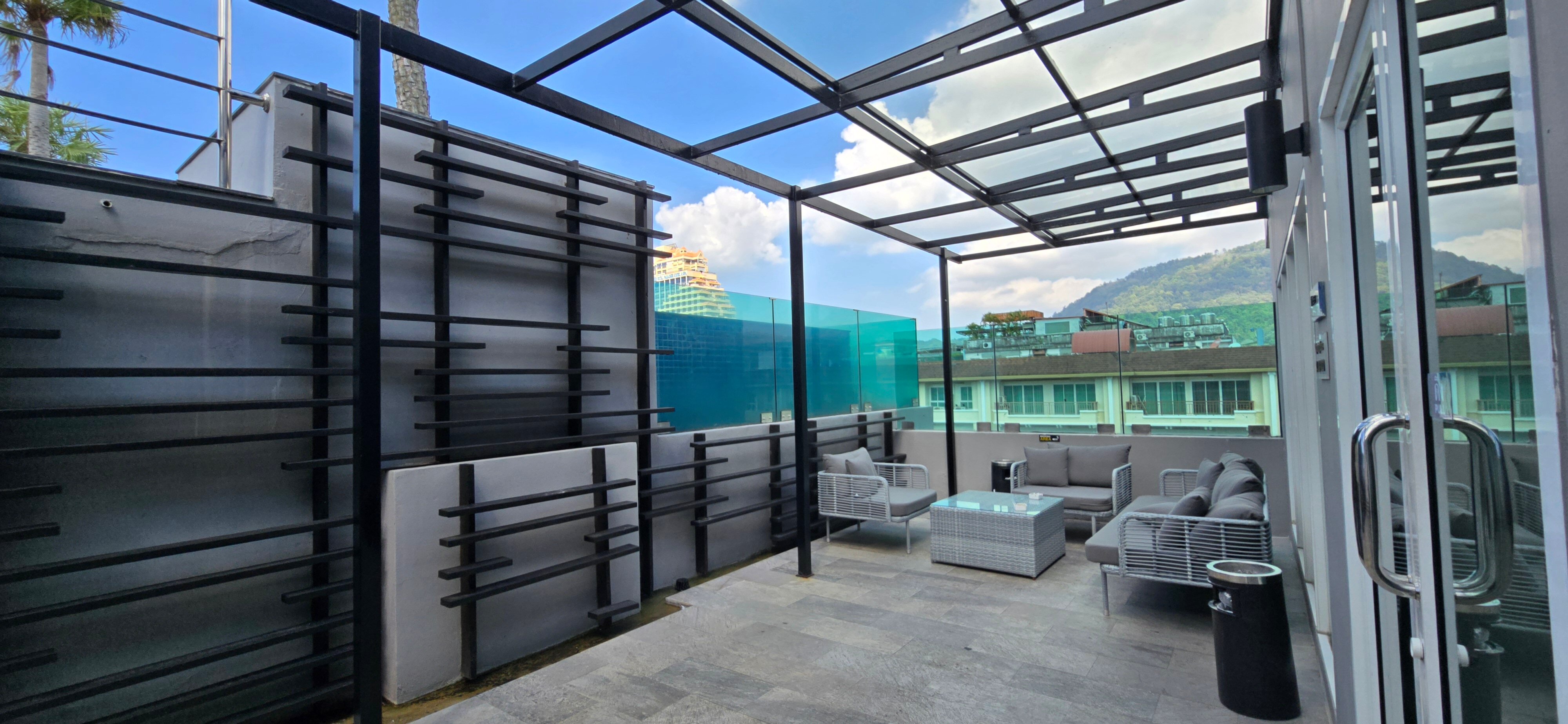 Фото Best Western Patong Beach