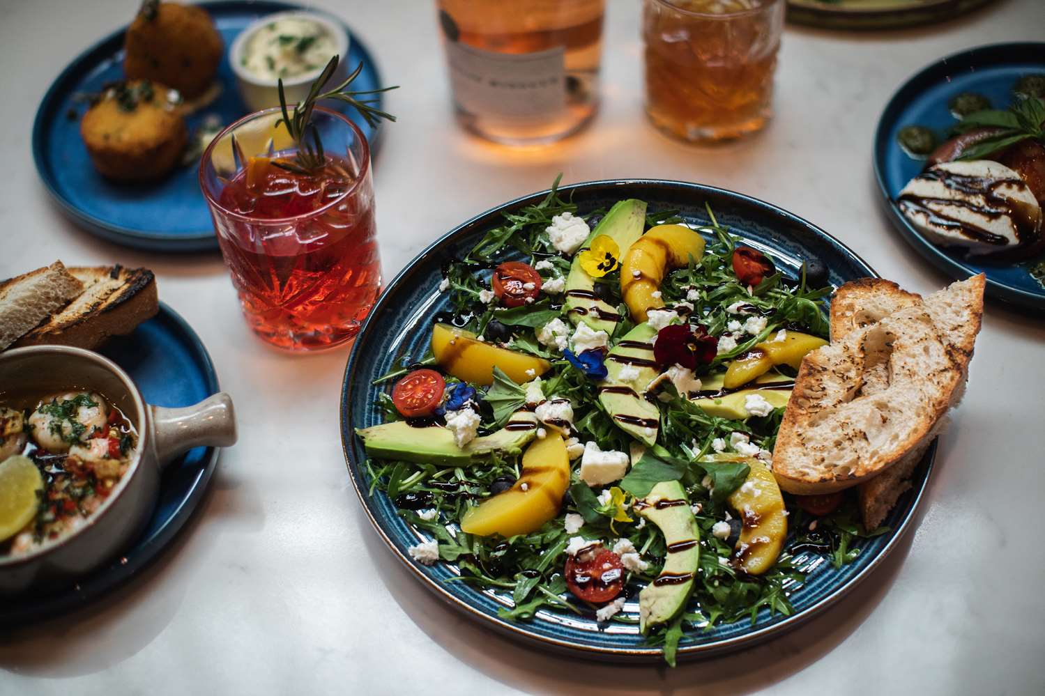 Фото Velvet Hotel