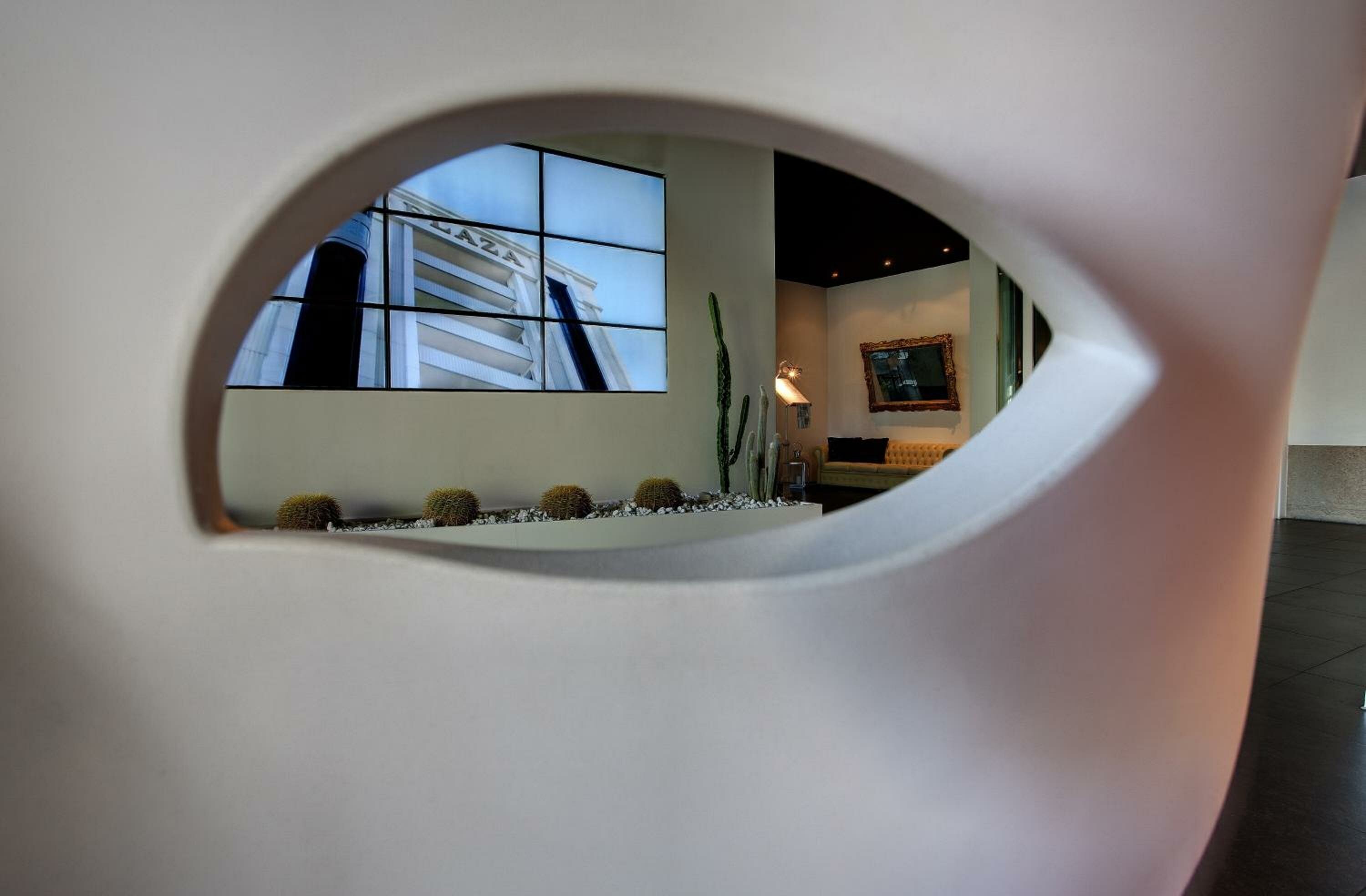 Фото Panoramic Hotel Plaza