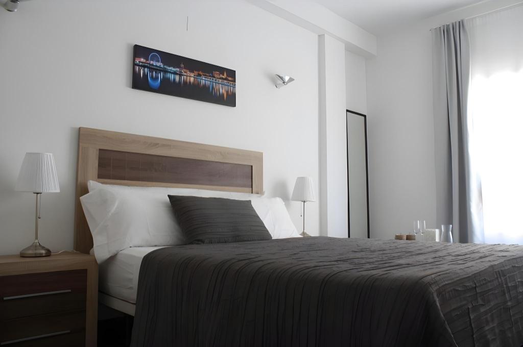 Фото The Catherdral Rooms