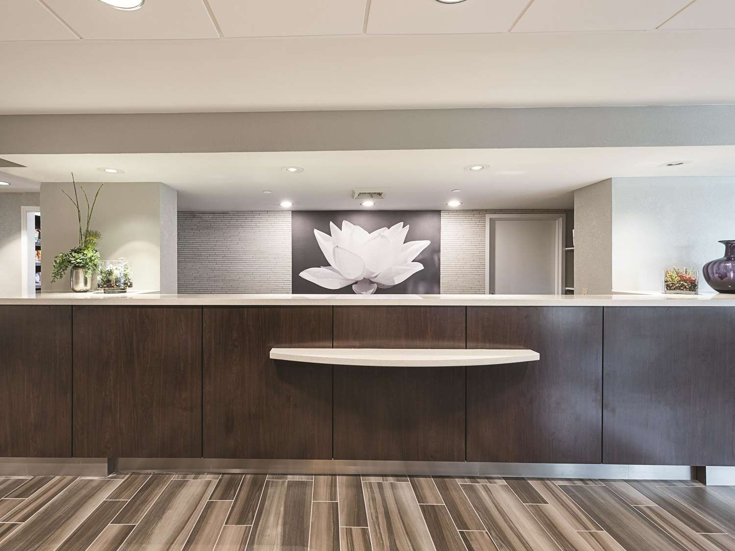 Фото La Quinta Inn & Suites by Wyndham Plantation at Sw 6th St