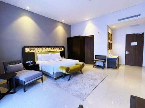 Внешний вид отеля Lombok Astoria Hotel в Матараме, фото 4