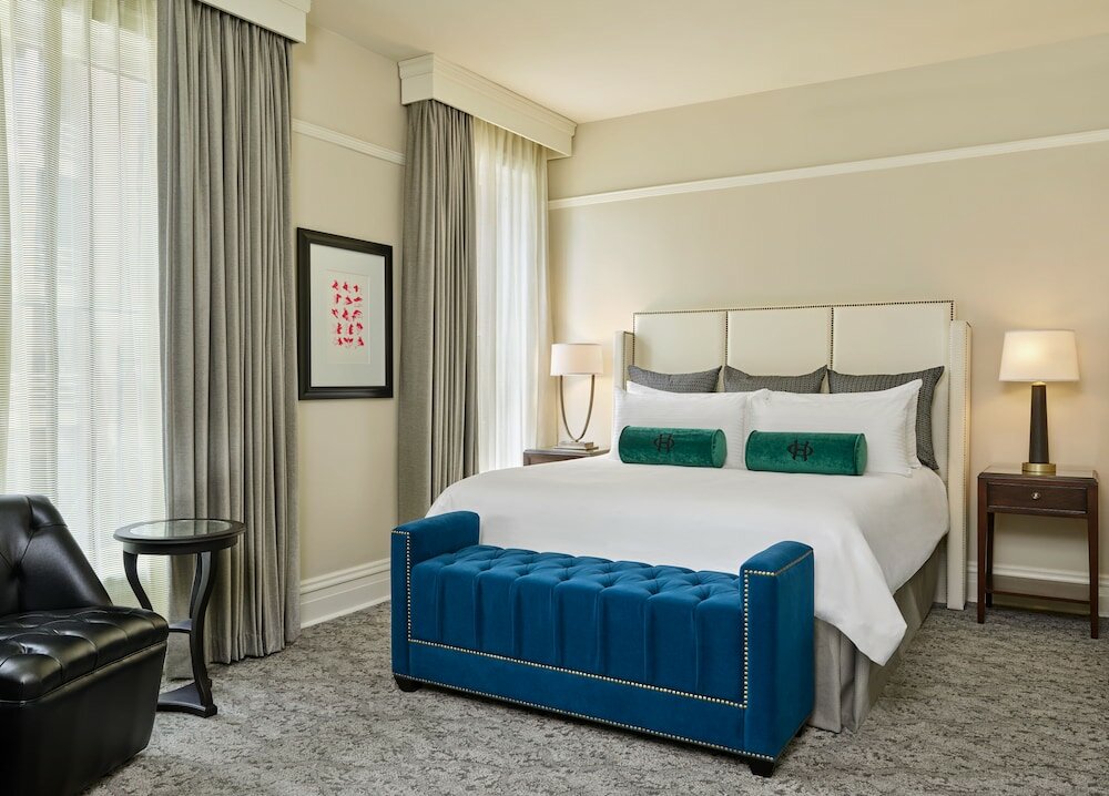 Фото The Oxford Hotel