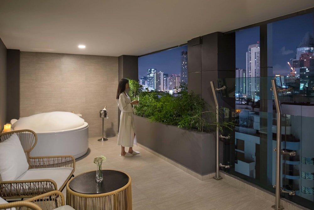 Фото Solitaire Bangkok