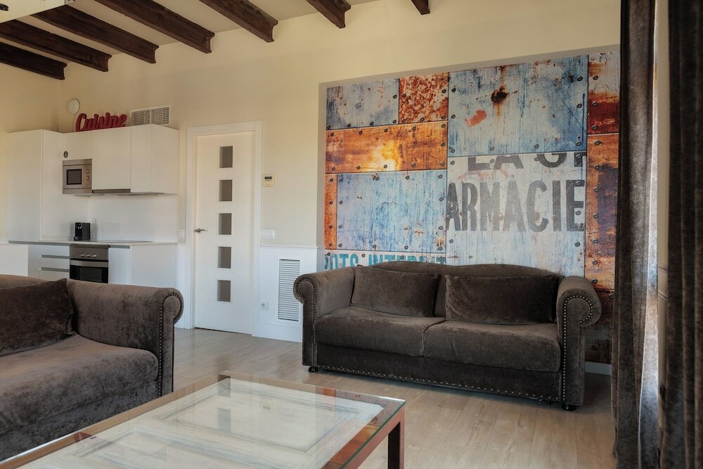 Фото Enjoybcn Miro Apartments