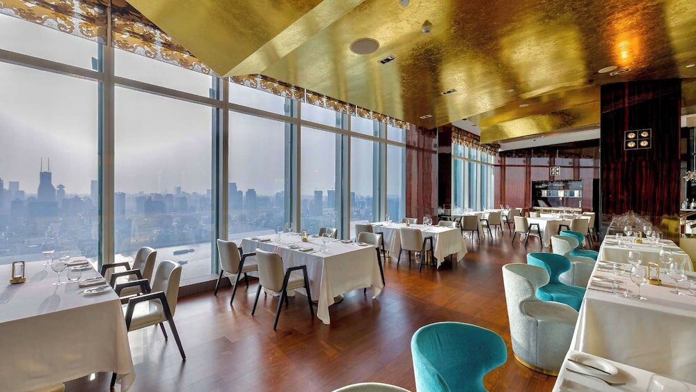 Фото Pudong Shangri-La Shanghai
