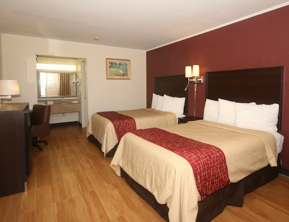 Фото Red Roof Inn Needles