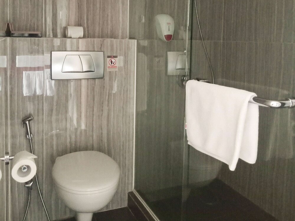 Фото Ibis Padang Hotel