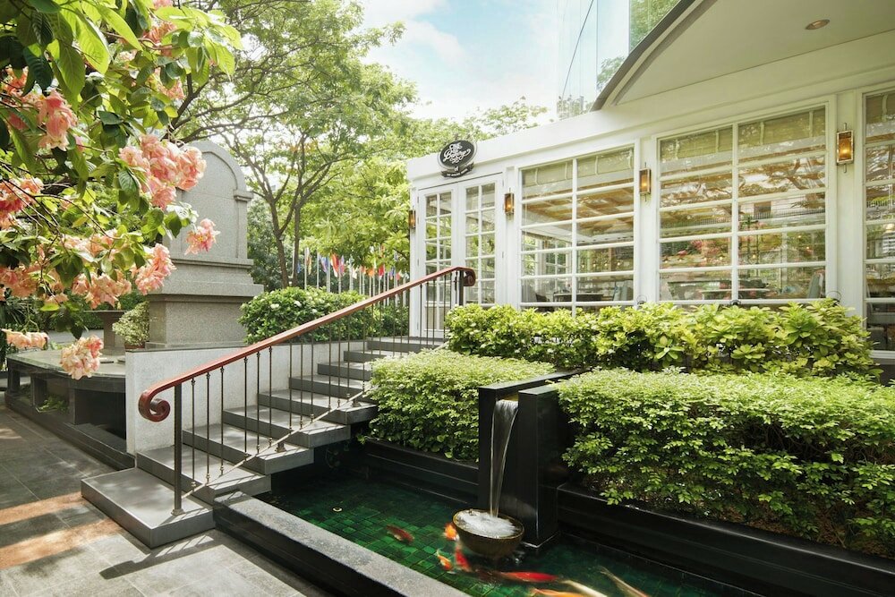 Фото The Athenee Hotel, a Luxury Collection Hotel, Bangkok