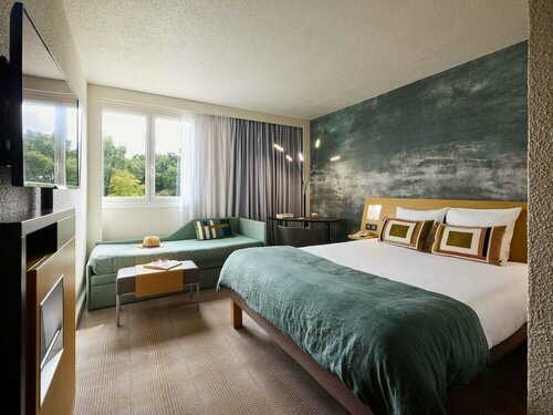 Гостиница Novotel Bayeux в Кане