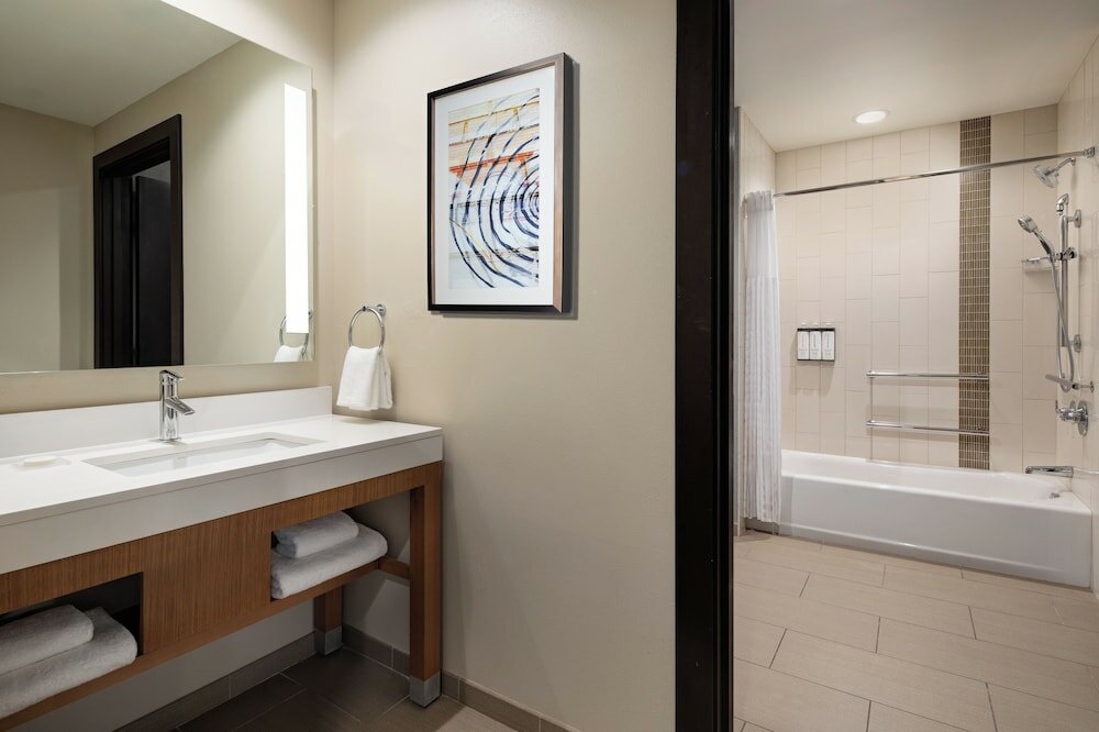 Фото Hyatt Place Grand Rapids Downtown