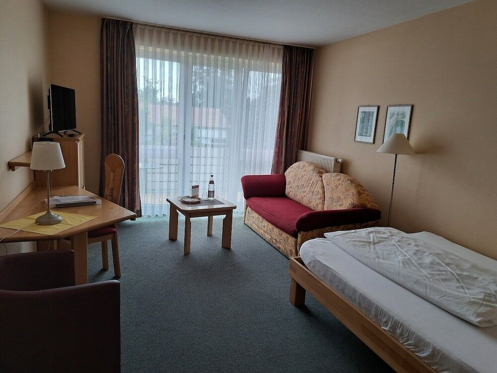 Фото Kneipp-Bund-Hotel Heikenberg