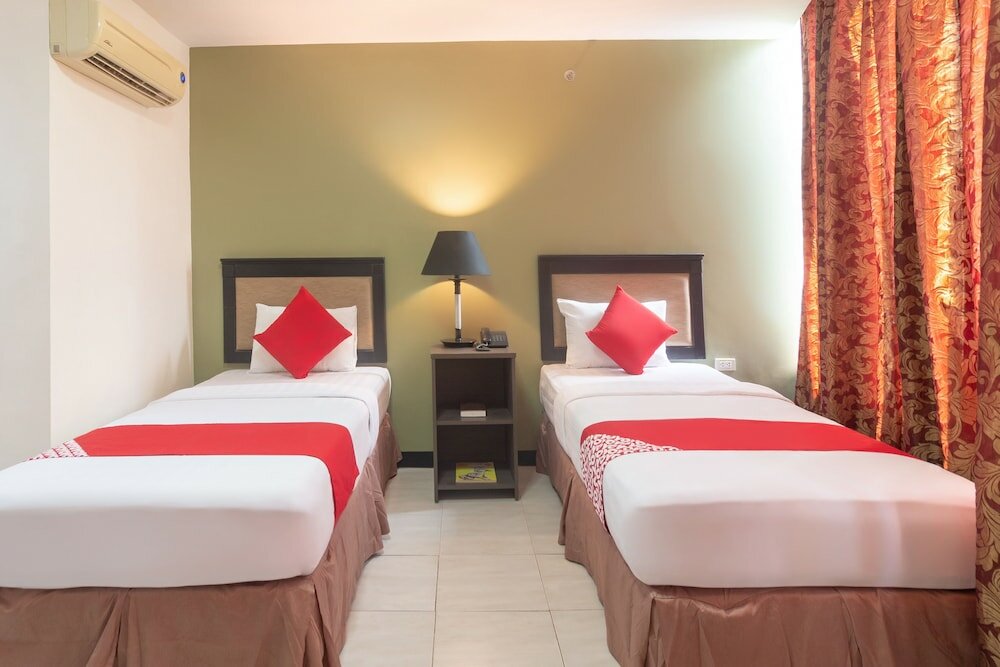 Фото Oyo 187 The Maxwell Hotel