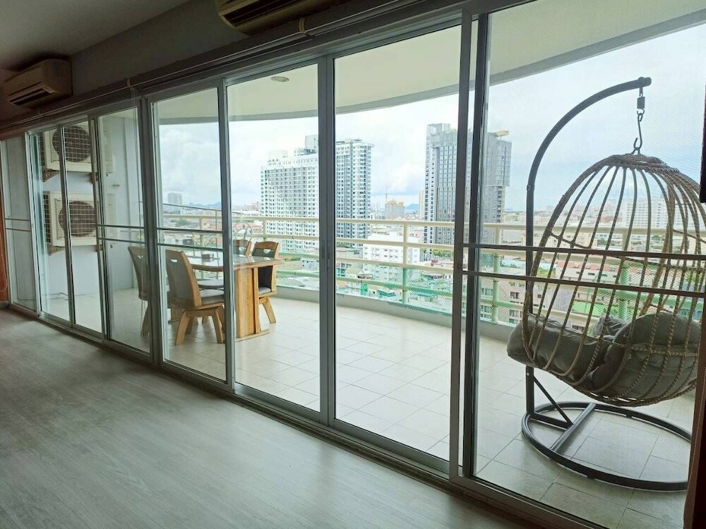 Фото View Talay 6 Condominium by Honey