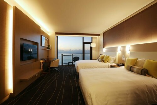 Гостиница Dusit Thani Guam Resort в Гуаме