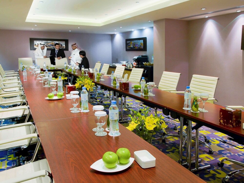 Фото Novotel Suites