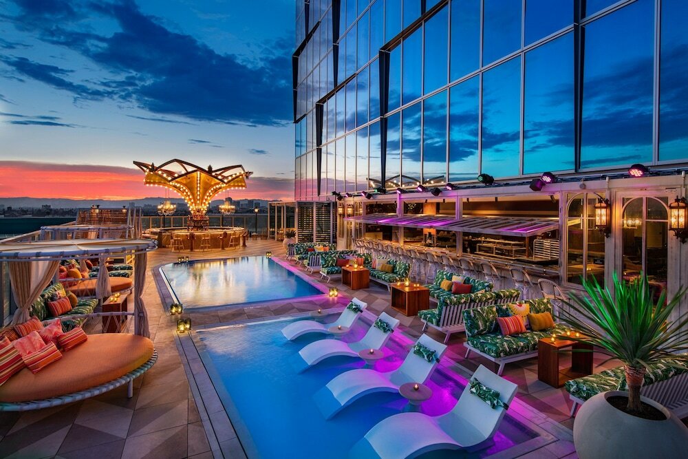 Фото Moxy Downtown Los Angeles